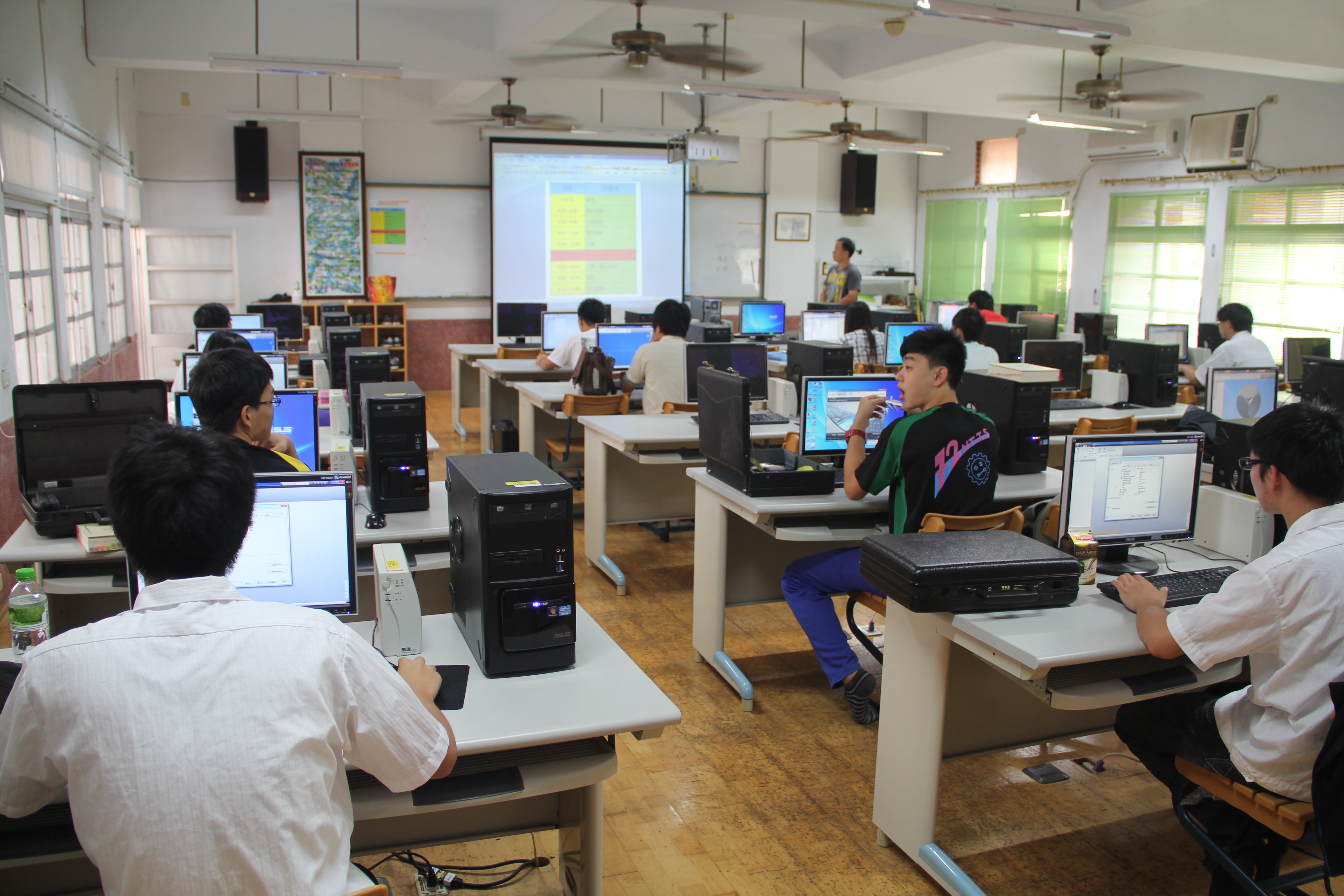 102新營高工1 102新營高工1