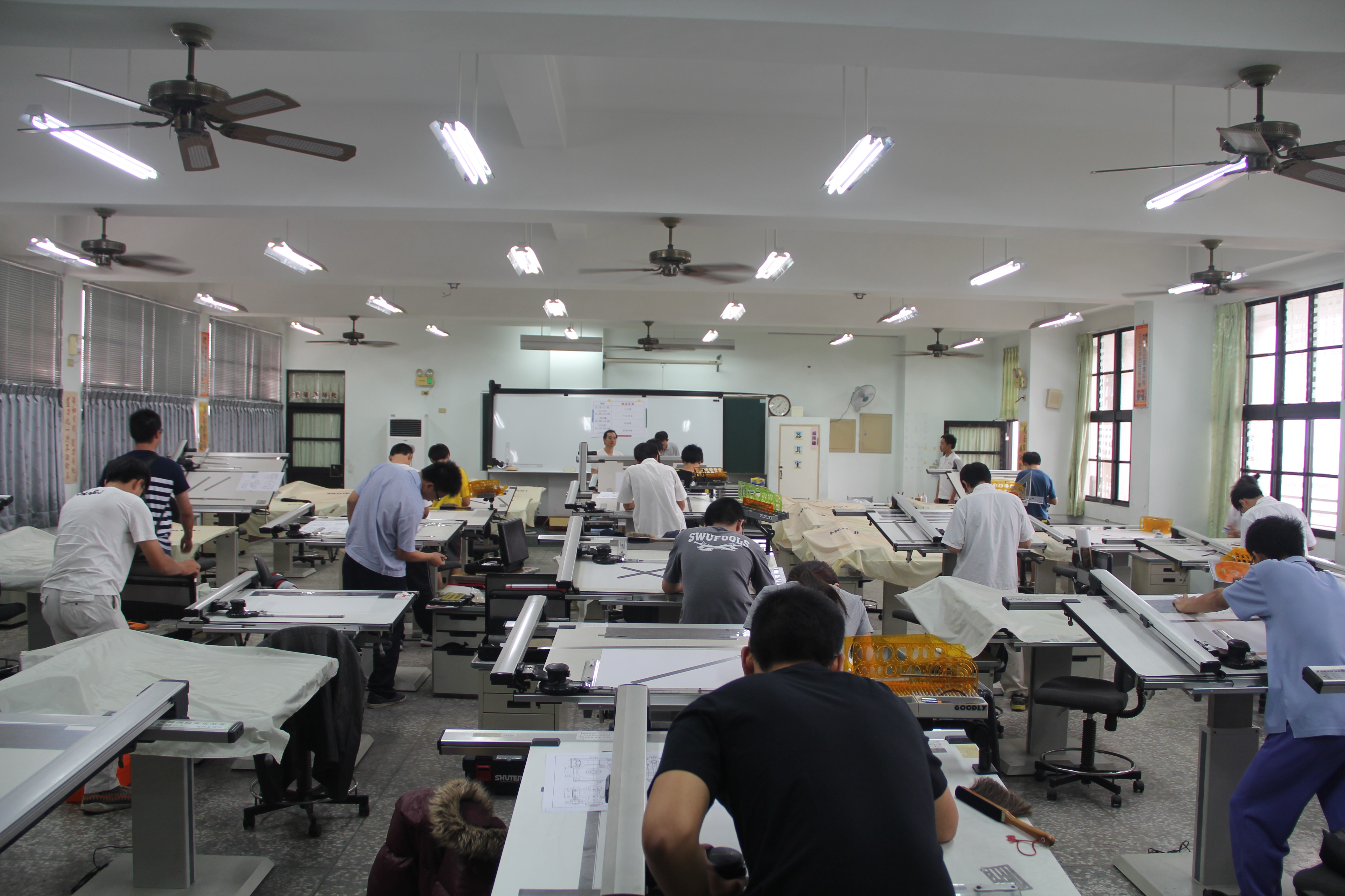 102嘉義高工2 102嘉義高工2